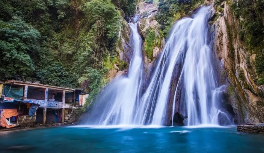 Kempty Falls, Mussoorie, Tehri Garhwal, Uttarakhand - Vushii.com Kempty Falls, Mussoorie, Tehri Garhwal, Uttarakhand - Vushii.com